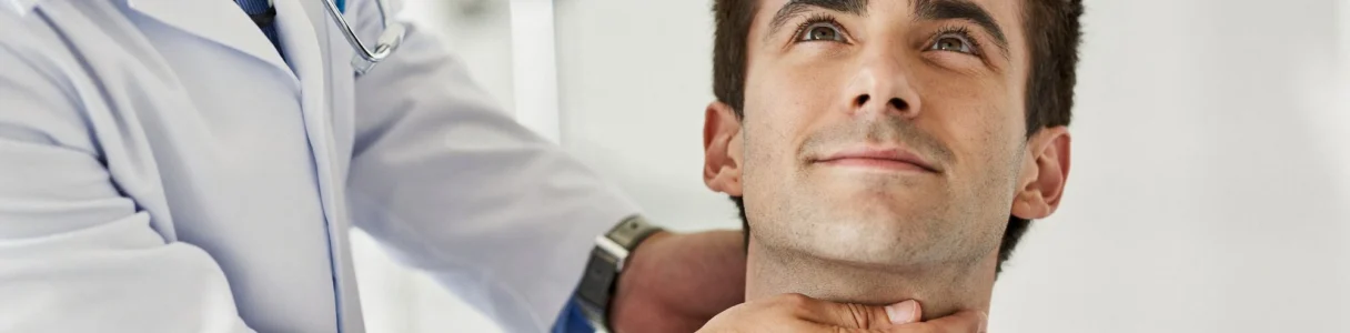 Ψηλάφηση των σιελογόνων αδένων από τον γιατρό