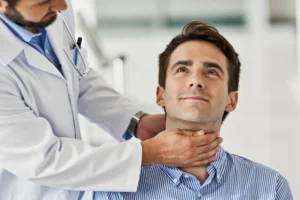 Ψηλάφηση των σιελογόνων αδένων από τον γιατρό
